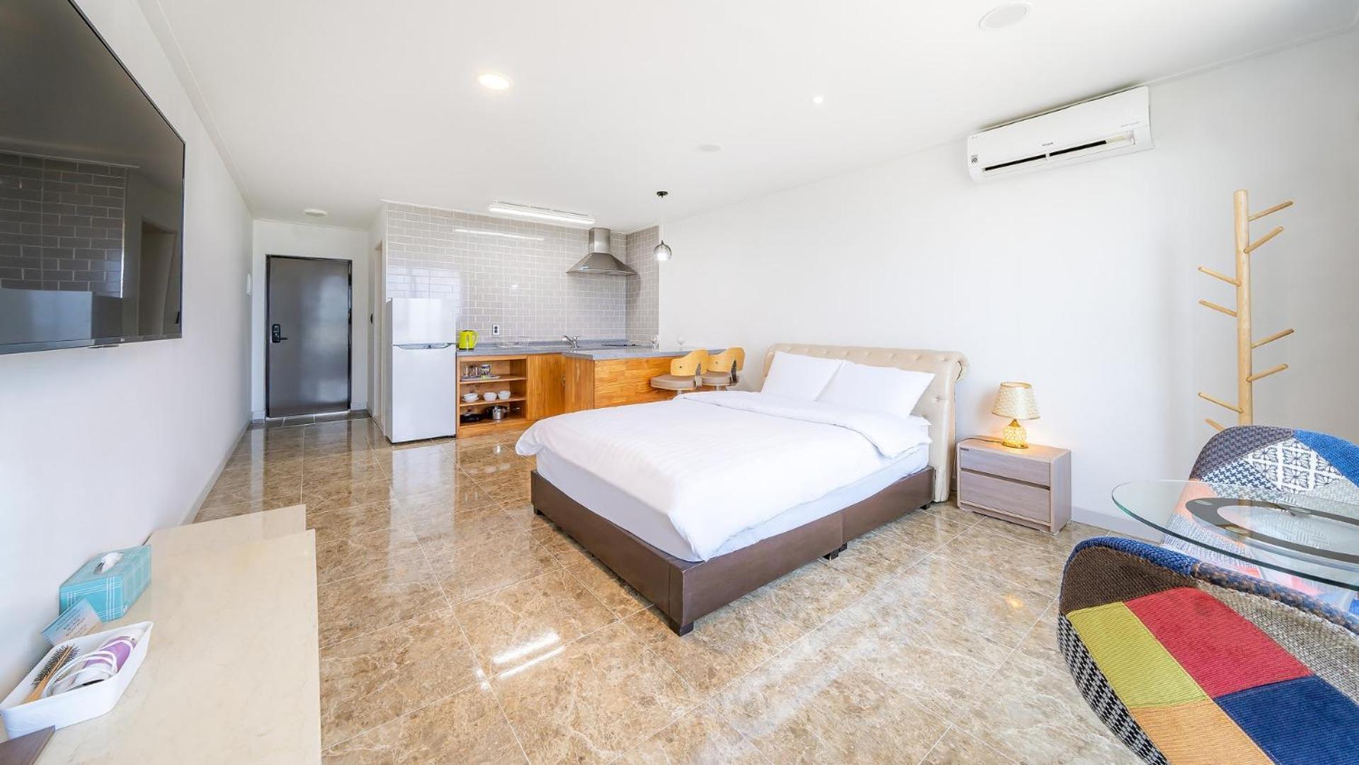 Sokcho Ocean View Pension Rom bilde